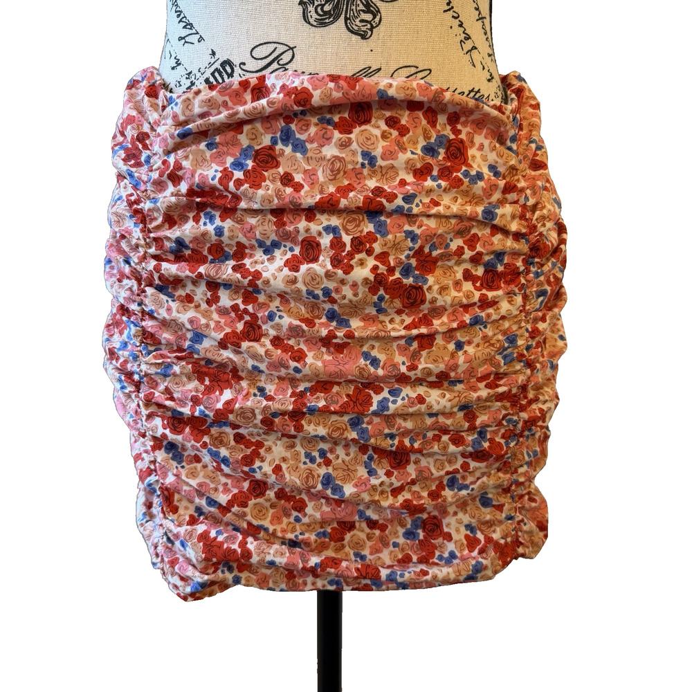 Vici & Gina Women’s Miniskirt Size Small Floral With Ruching Multicolor